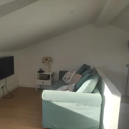 Number 10 House Casa vacanze A dos Cunhados