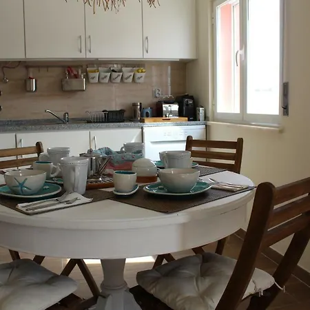 Number 10 House Casa vacanze