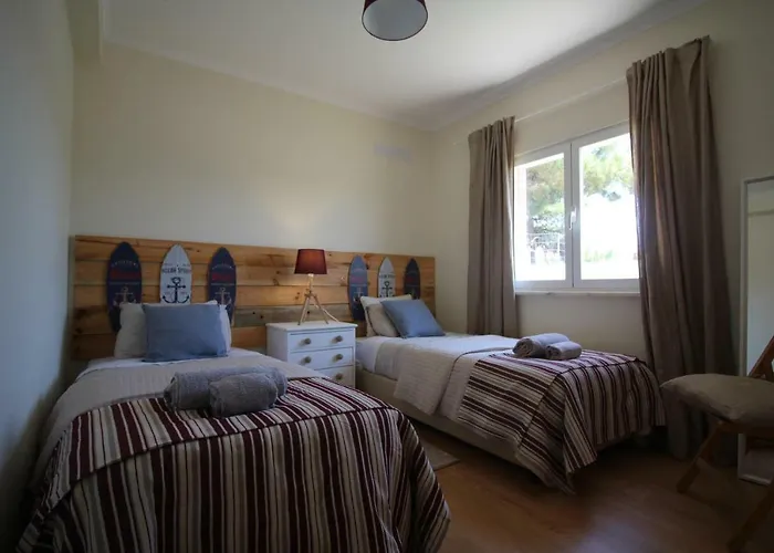 Casa de Férias Number 10 House Aldeia dos Cunhados