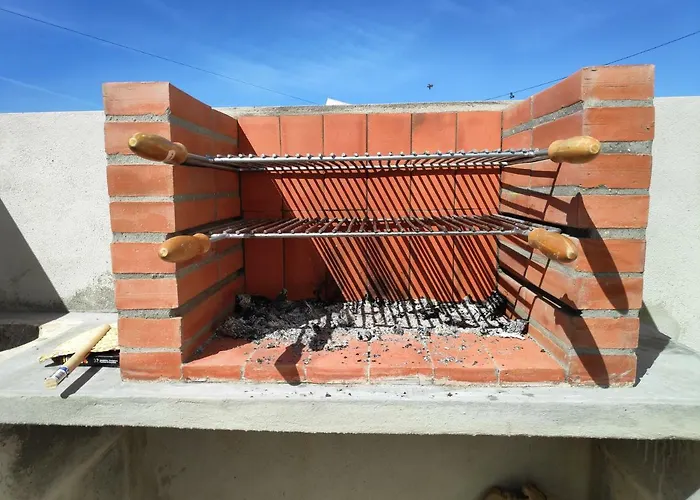 Number 10 House Casa de Férias Aldeia dos Cunhados