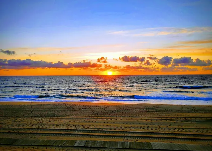 Number 10 House Ferienhaus A dos Cunhados